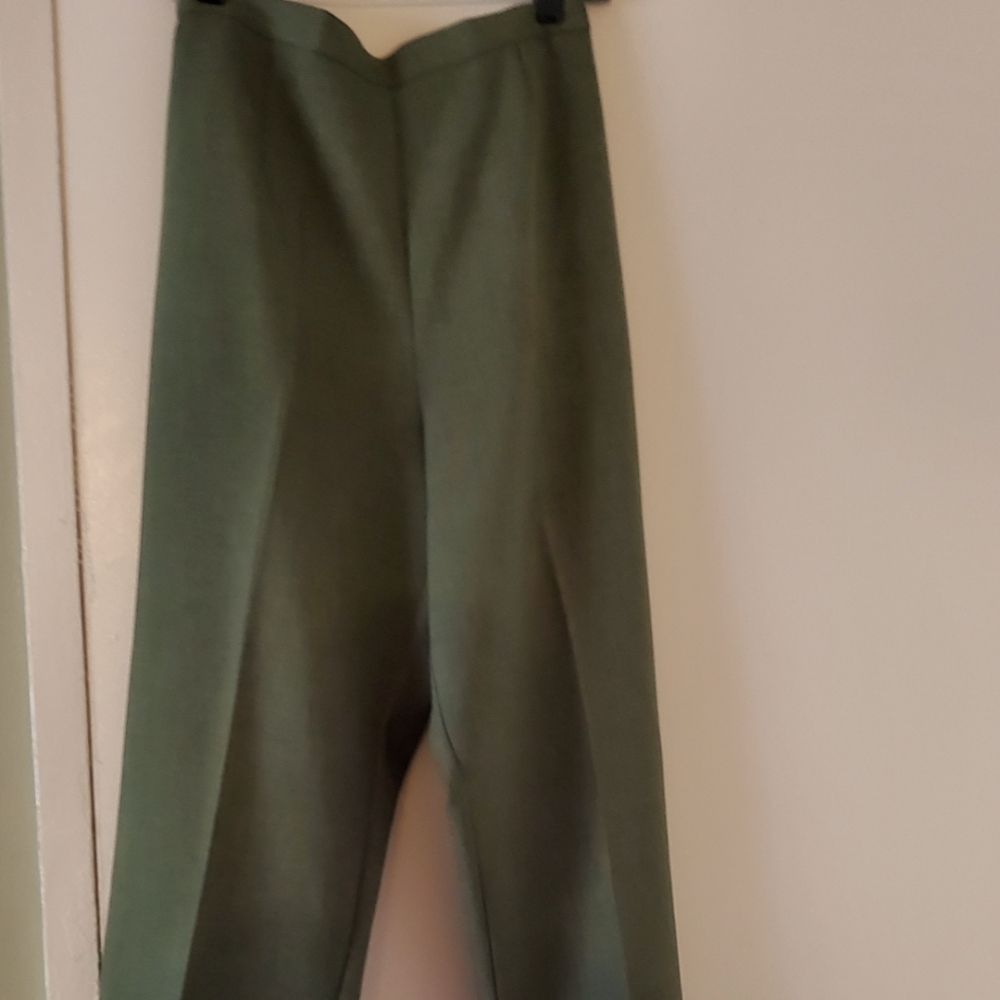 Women's Pants